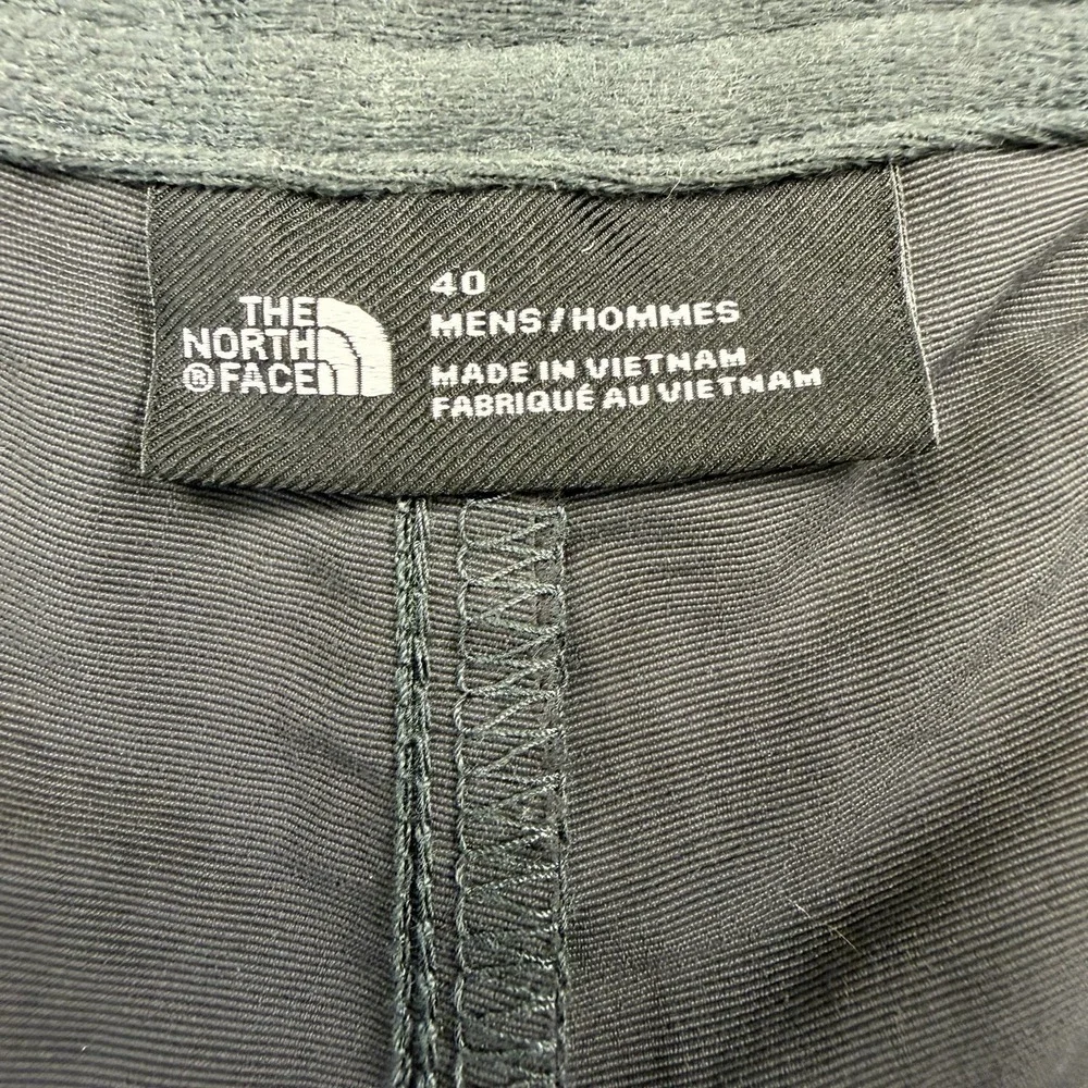 The North Face Shorts Mens 40 Black Belted Pockets Outdoor